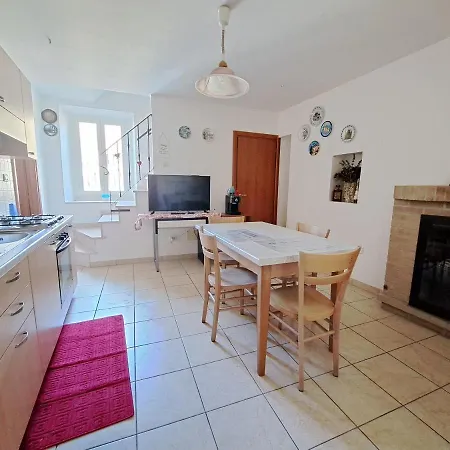 Emily's House Dom wakacyjny San Buono