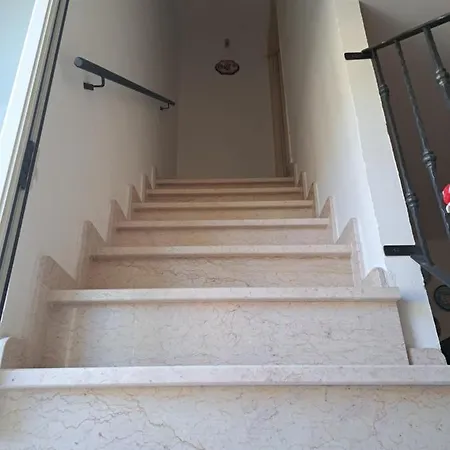 Emily's House * San Buono